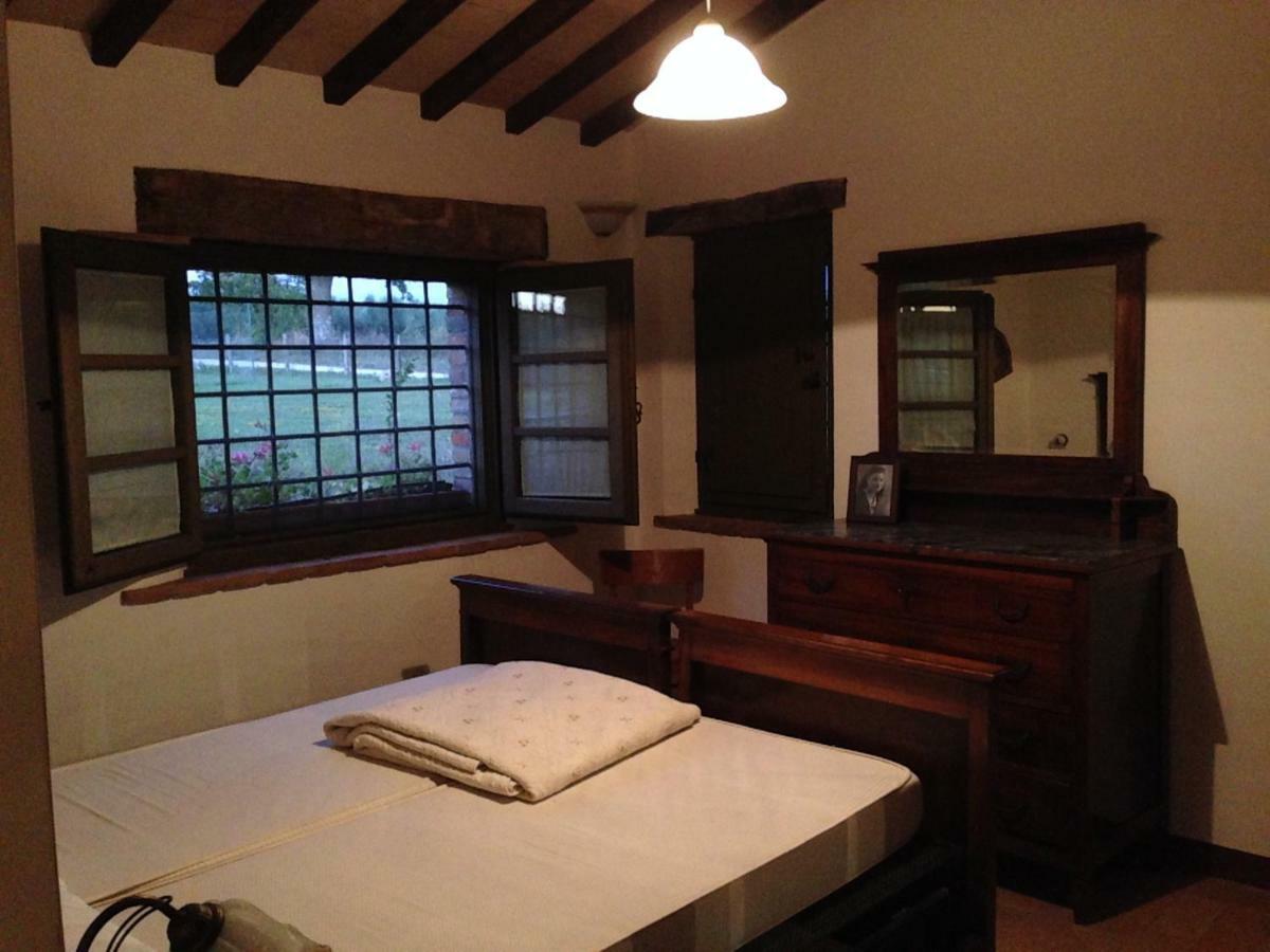 Agriturismo Podere Dell' Olmo Amelia Exteriör bild